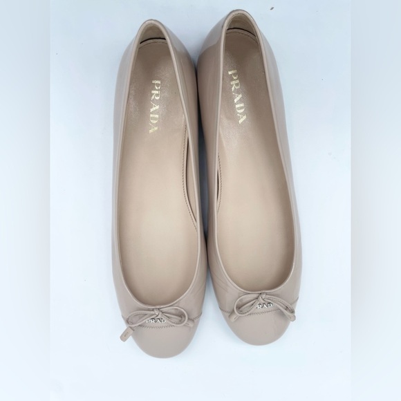 Prada Nude Patent leather silver logo embellished bowtie ballerina flats EU 41 - Picture 7 of 10